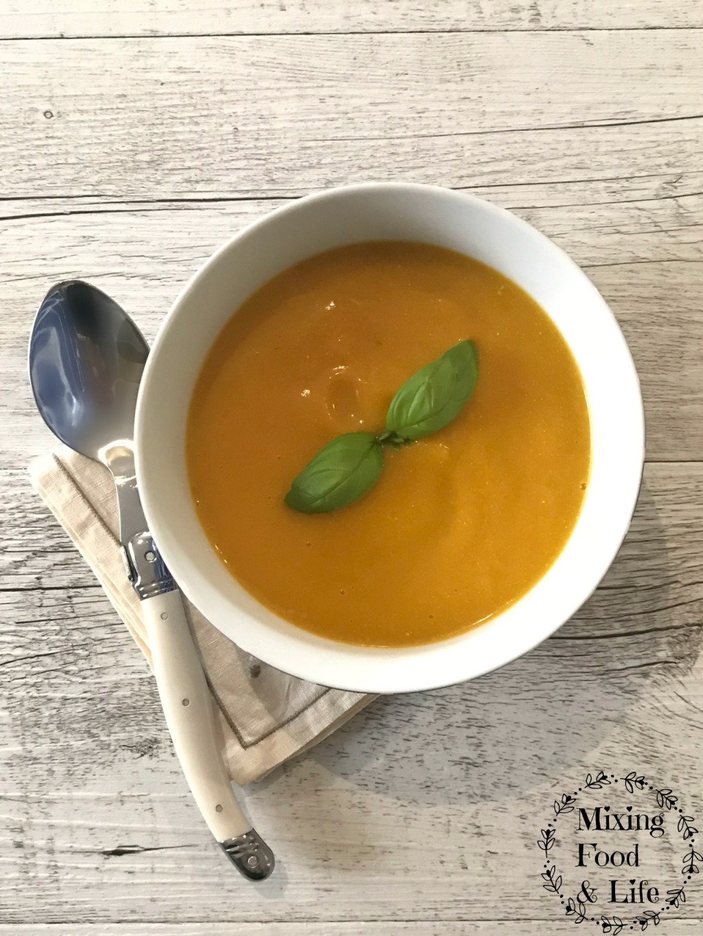 Healthy Roasted Pumpkin Soup TM5